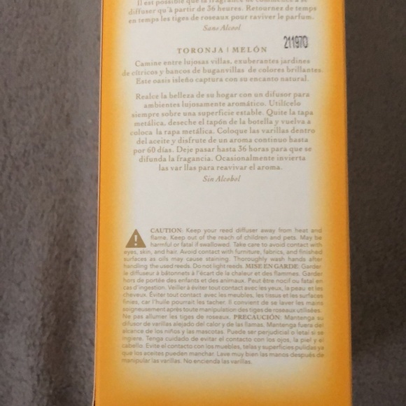 Tocca Capri Reed Oil Diffuser Home Fragrance - Picture 5 of 9